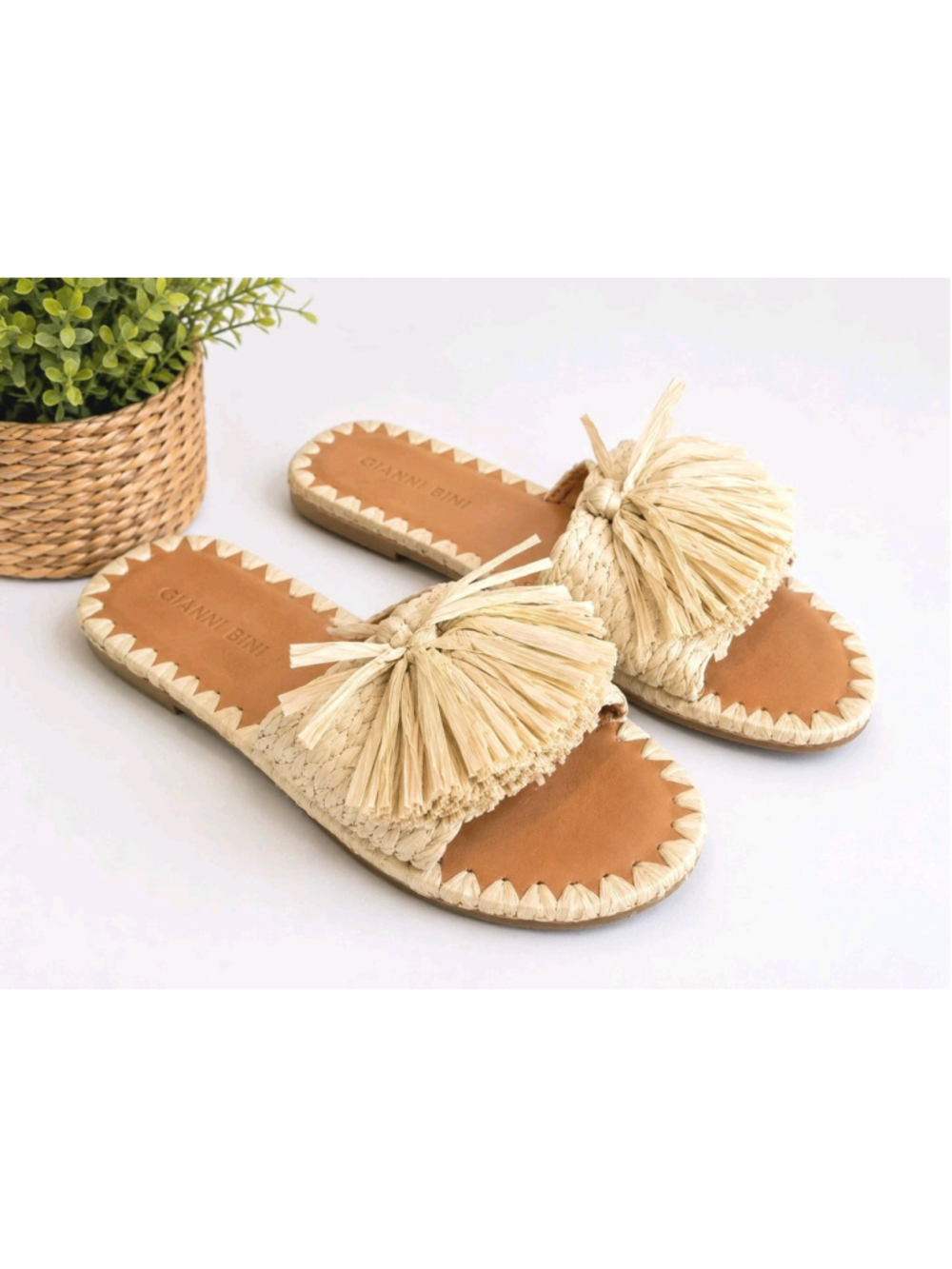 Gianni Bini Raffia Tassel Slide Sandals Natural Straw Boho Resort Women Sz 7M